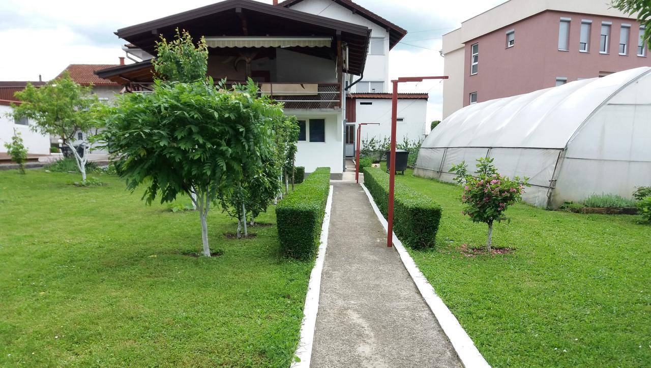 Holiday Home Old Mill Bihać Exterior foto