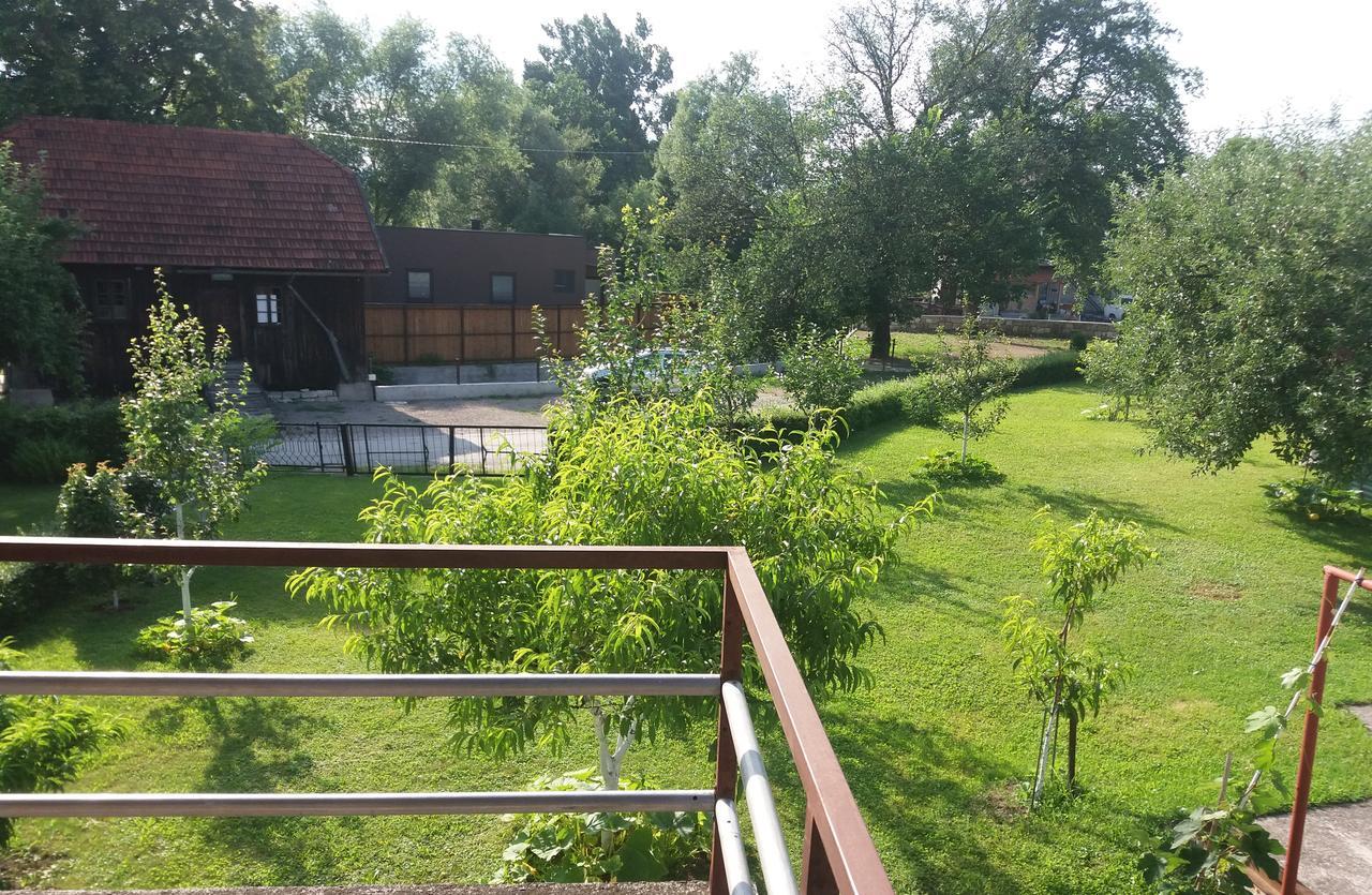 Holiday Home Old Mill Bihać Exterior foto